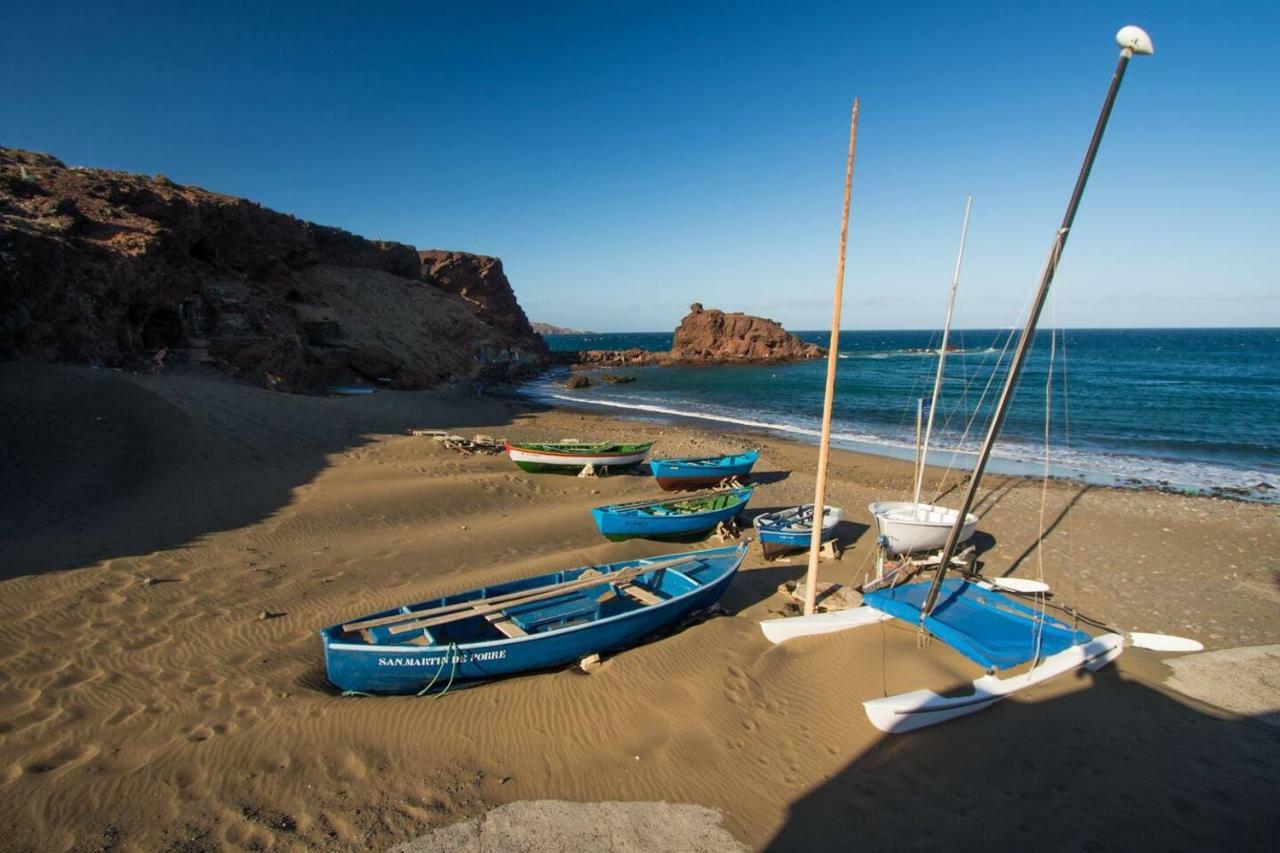 Burero Beach Stay - Comfy - Near Airport & Beaches El Burrero Exterior photo